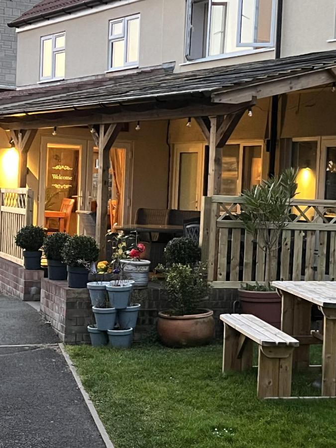 The Lawns Tea Room And B&B Ashcott Exterior photo